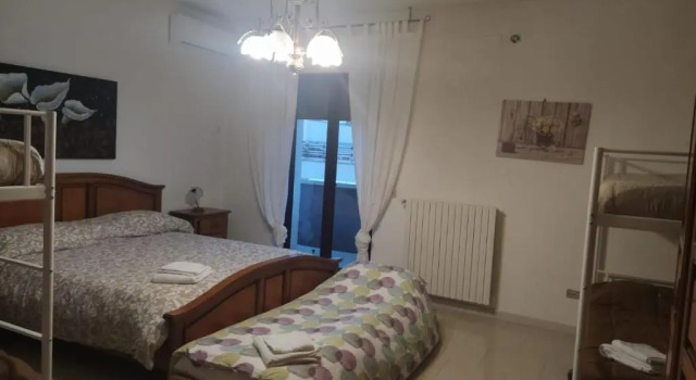 "La casa di Mariagrazia" Appartamento 4 locali, Buchen Sie Ferienwohnung Sammichele di Bari Metropolitanstadt Bari