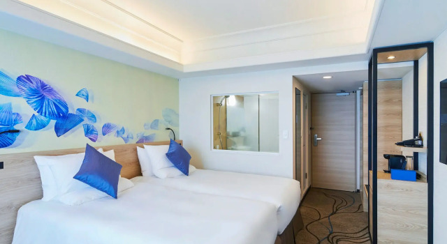 Номер Executive Novotel Okinawa Naha