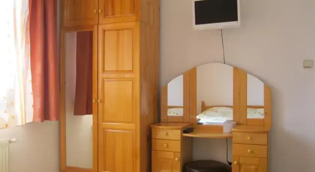 Guest House Rosi, Book Guesthouse Hotels in Sofia with Parking, Parking