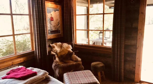The Swiss hut 30 minutes from Copenhagen, Забронировать Отель Хумлебек 