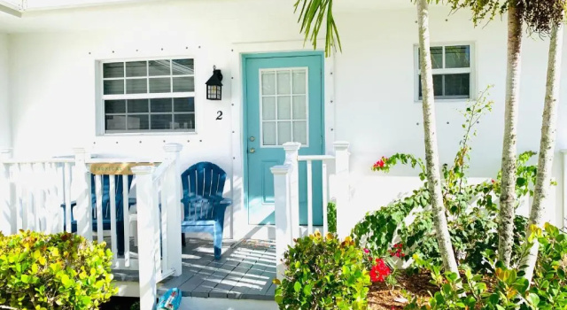 Seahorse Beach Bungalows