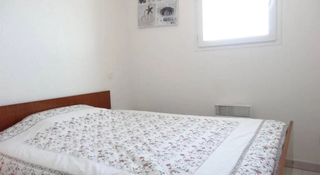 Maison Fleury-Saint-Pierre-la-Mer, 3 pièces, 6 personnes - FR-1-229D-541, Book Hotel Hotels in Fleury with Parking, Parking
