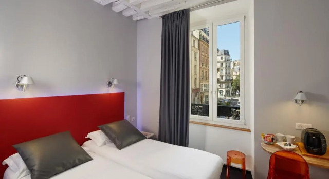 Двухместный номер Comfort Hôtel Ecole Centrale