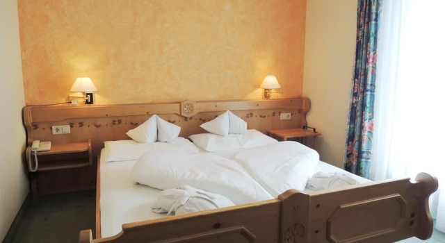 Hotel Garni Taurach, Забронировать Отель Обертауэрн Зальцбург