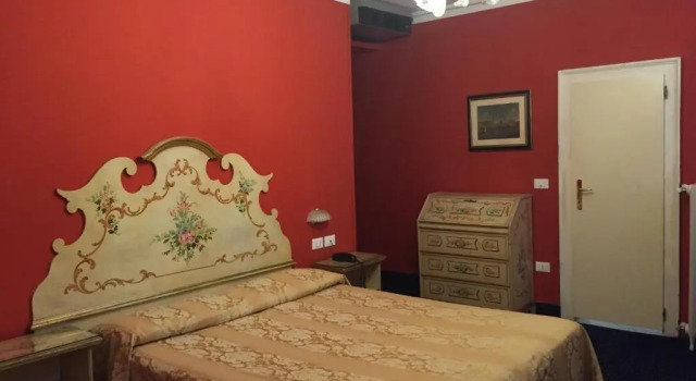 Трёхместный номер Hotel Malibran