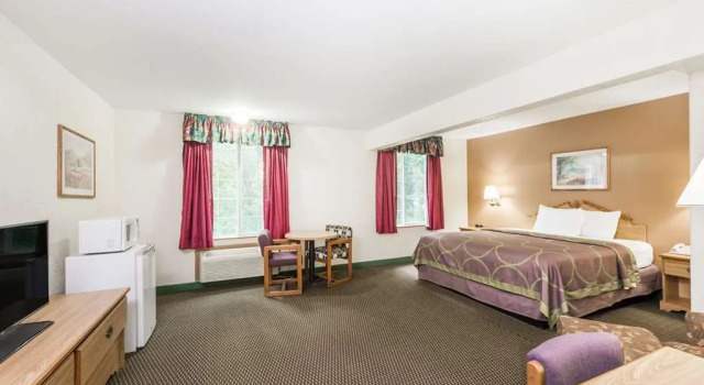 Super 8 Arkansas City Ks, Rezerwuj Hotel Hotele w Arkansas City z parkingiem, Parking