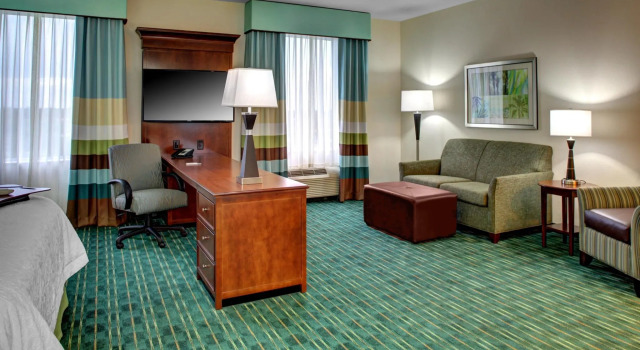Студия Hampton Inn and Suites Coconut Creek