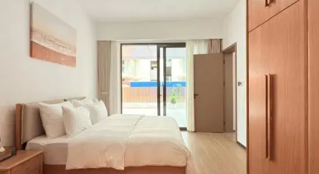 Люкс Superior Wanning Xinglong Longing Hotel and Resort(All Suite Rooms)