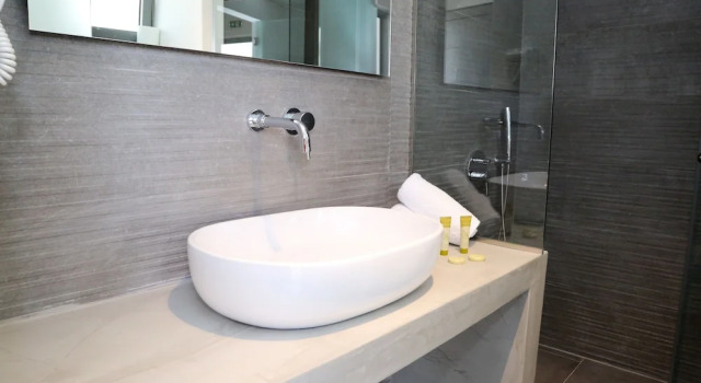 Номер Standard Megara Hotel
