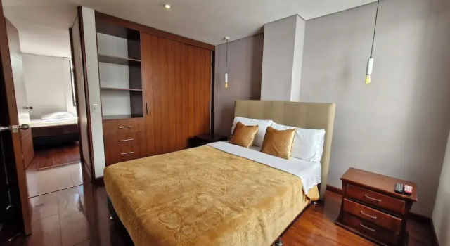 Семейные апартаменты с 3 комнатами Luxury Suites & Apartments