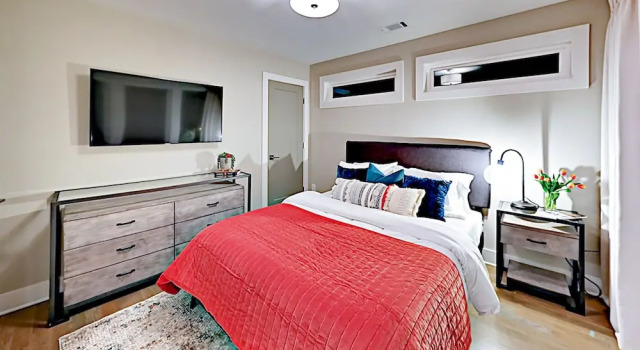1011A 12th Ave North - 3 Br Townhouse, Book Feriehus Villaer i Nashville, Villa