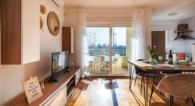 Apartment Višnjik