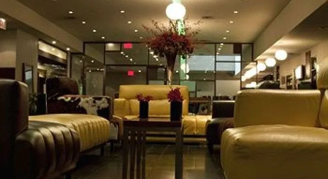 Flatotel New York, Забронировать Отель Отели Нью-Йорка 4 звезды, рядом с Рокфеллеровский центр, 4*