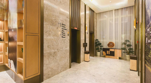 Atour Hotel Tianjin Gulou, Rezerwuj Hotel Hotele w Tianjin Province z parkingiem, Parking