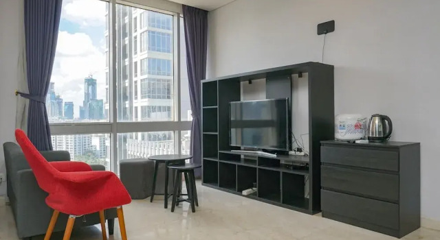Modern and Stylish 2BR at The Empyreal Apartment, Забронировать Апартаменты/квартира Отели Джакарты с парковкой, рядом с Торговый центр Epicentrum Walk, Парковка