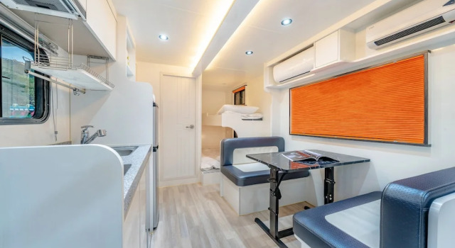 Gapyeong Saeyeon Caravan Camping, Prenota Campeggio Hotel a Gyeonggi-do con piscina, Piscina