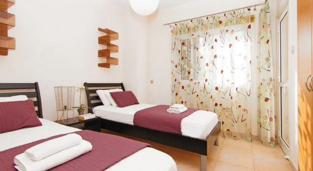 Villa Emily, Book Villa Hotels in Protaras with Parking, near Neolithic Settlement, Parking