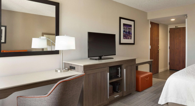Hampton Inn Philadelphia Mt. Laurel