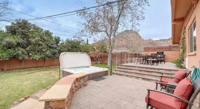 Коттедж Pet-friendly Sedona Home: Hot Tub, Walk to Trails!