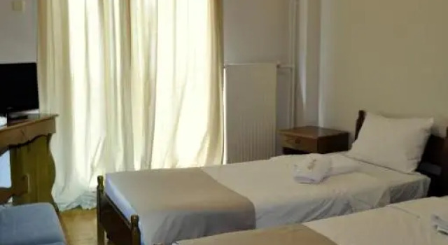 Студия Achillion Apartment