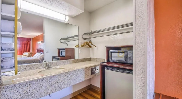 Двухместный номер Deluxe Hillcrest Inn & Suites Ozona