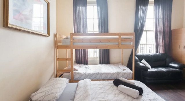 Четырёхместный номер Standard Keysan House
