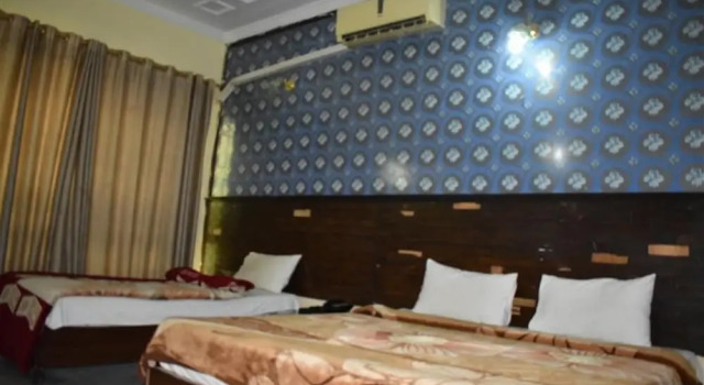 Al-Imran Hotel, Boek Hotel Hotels en accommodaties in G-9 Sector, Hotel