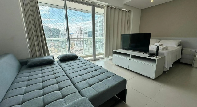 Loft Vista Mar - Unlimited Ocean Front, Забронировать Отель Сантос штат Сан-Паулу, рядом с Пляж Эдж-Гарденс