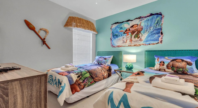 All En-suite Bath 5BR Disney Home w Pool SPA