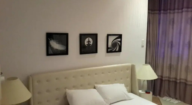 Honeymoon Hotel