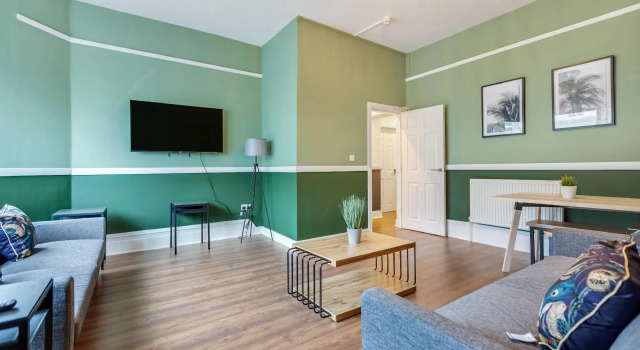 Queen Street Apartments by Sasco