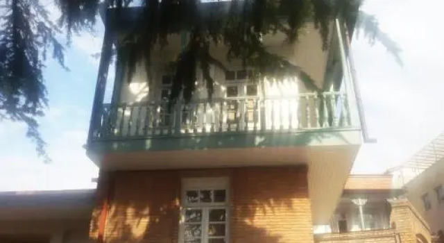 Hotel Jerusalem, Забронировать Отель Отели в центре Тбилиси с завтраком, отели в центре Тбилиси с завтраком