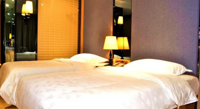 Xingbo Express Hotel Guilin Car Station Branch, Забронировать Отель Отели Гуйлинь 3 звезды, рядом с Elephant Trunk Hill, 3*
