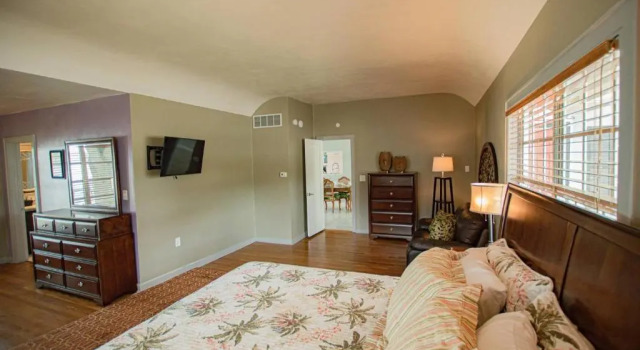 Lake Silver V - Lake House with Dock - Legoland Getaway!, Book Hotel Winter Haven 
