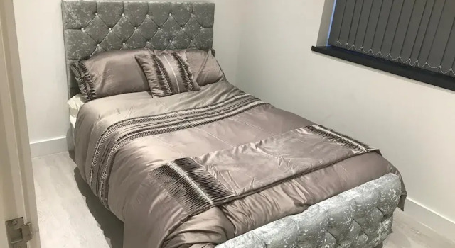 Charming 2-bed Flat in Swansea, Забронировать Отель Отели Суонси 3 звезды, рядом с Dylan Thomas Birth Place, 3*