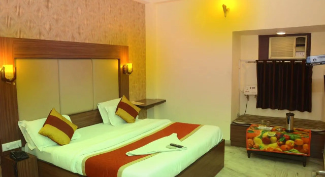 Hotel Golden Leaf, Забронировать Отель Отели штата Раджастхана с парковкой, Парковка