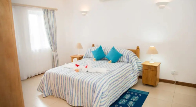 Двухместные апартаменты c 1 комнатой с балконом Marie Laure Suites