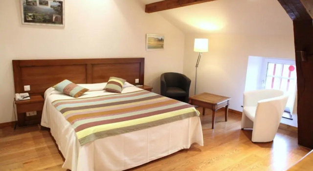 Двухместный номер Superior Hôtel Euzkadi
