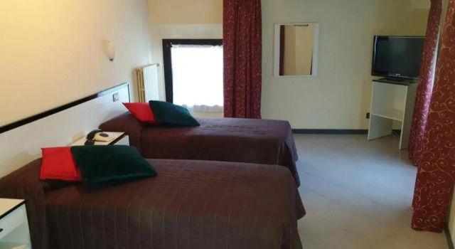 Трёхместный номер Standard Hotel Italia