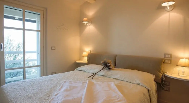 Holiday Home in Magione With Lake View & Pool, Забронировать Вилла Отели Озера Тразимено с парковкой, Парковка