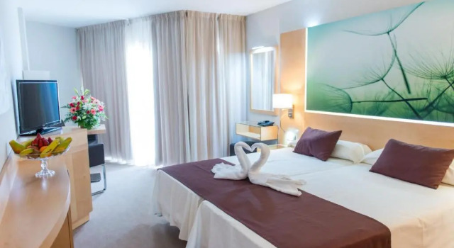 Двухместный номер Standard Hotel Sahara Playa