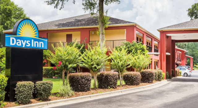 Номер Business Days Inn by Wyndham Pensacola I-10