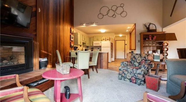 Ski Trail Chalet, Забронировать Шале Отели Стимбот-Спрингса 3 звезды, 3*