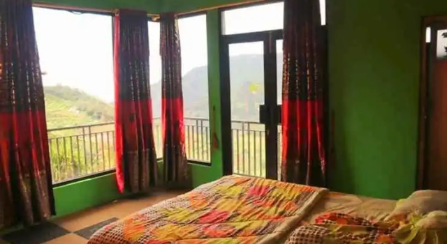 Afton Homestay Sikunir