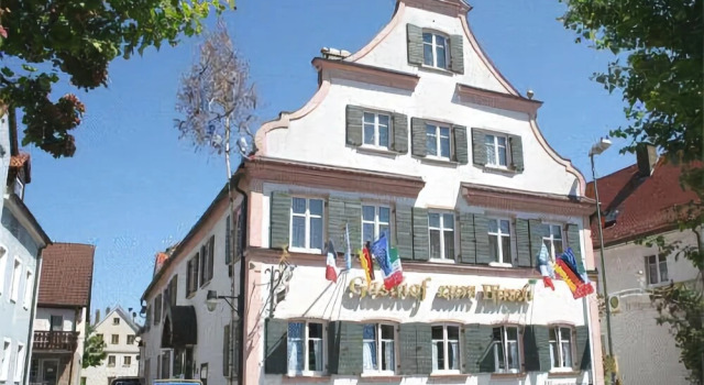 Hotel Gasthof Hirsch, Varaa Hotelli Hotellit Baijeri pysäköinnillä, Pysäköinti