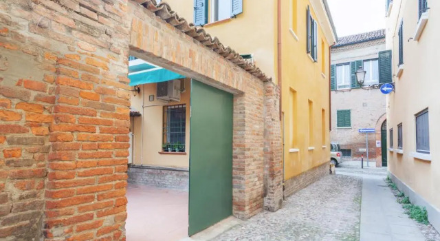 Апартаменты L'angolo segreto nel pieno centro di Ferrara