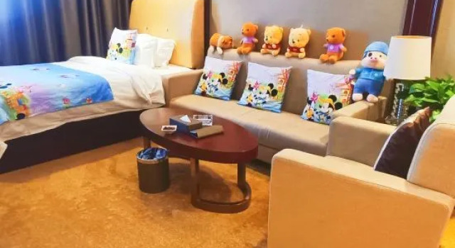 Люкс HaMi New Century Hotel