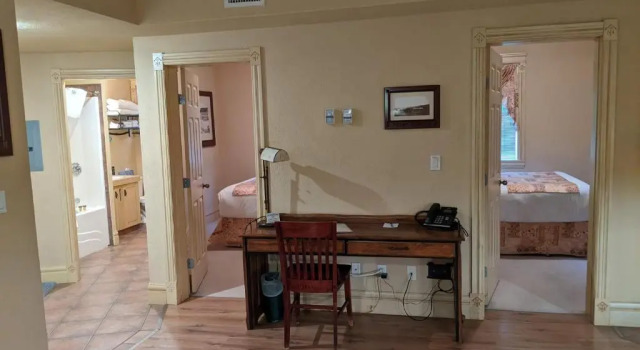 Апартаменты Third Mission Heritage Suites