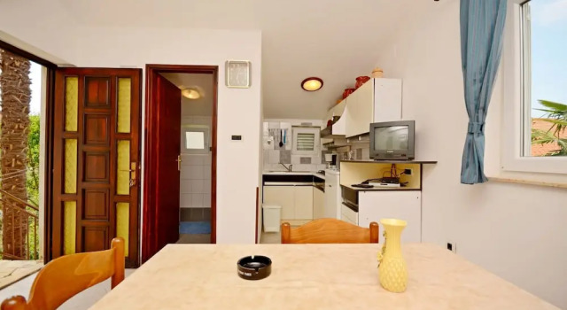 Apartman Dražen, Prenota Appartamento Valbandon Istria