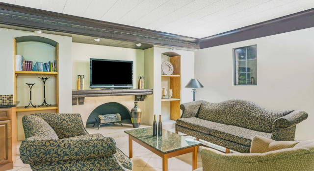 Days Inn Richmond - South, Book Hotel Richmond Virginia